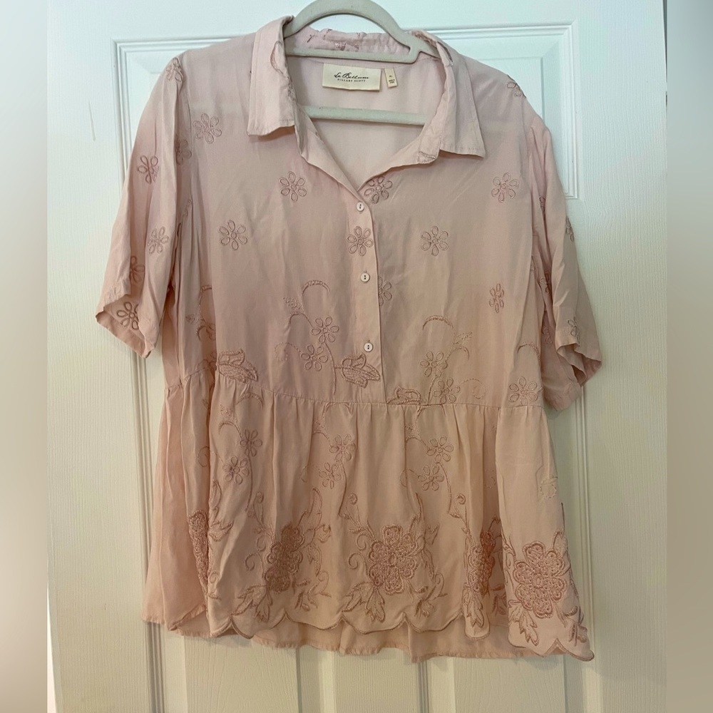 La Bellum Hillary Scott Embroidered Pink Blouse size XL
